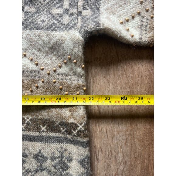 Northern Isles Brown 100% Wool Hand Embroidered Sweater Top Women's Size Large - Picture 7 of 8